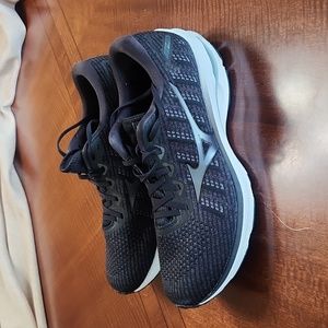 Mens Mizuno